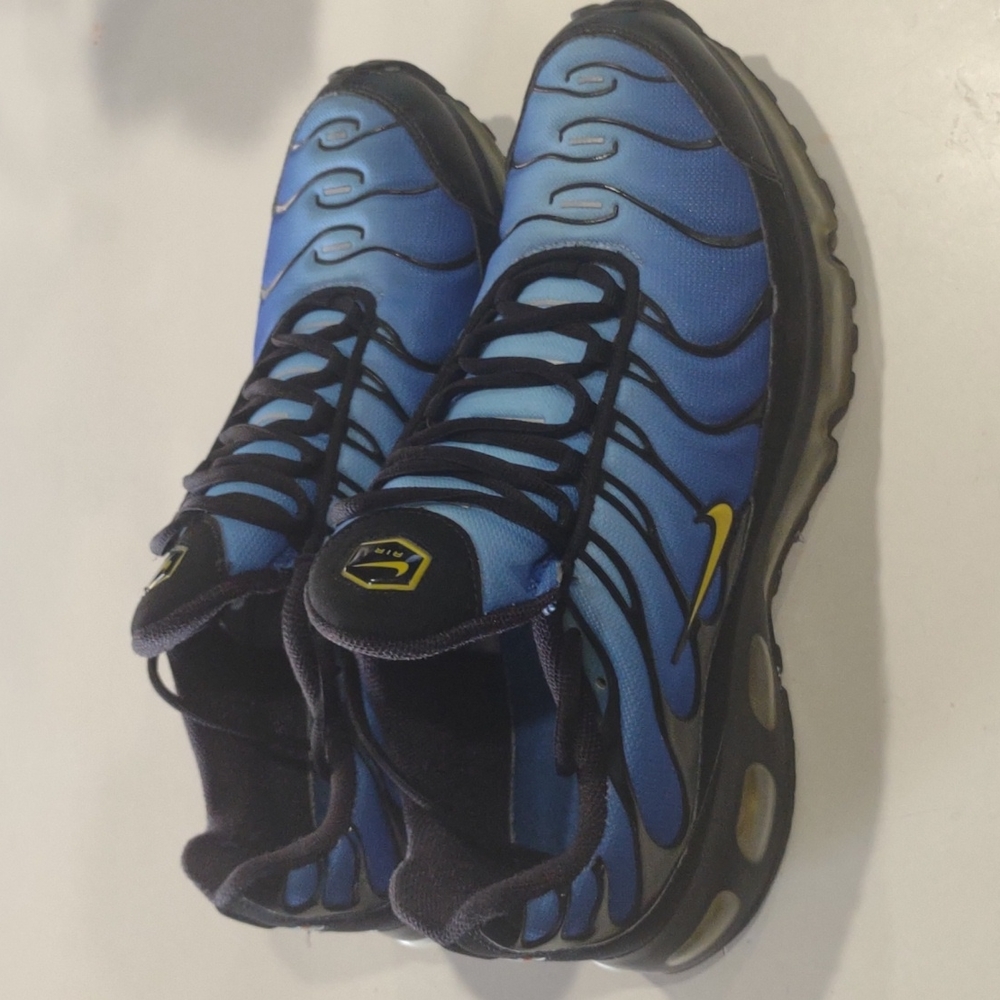 Men's Nike Air Max 11.5 (Great Used Condition) 🔥🔥